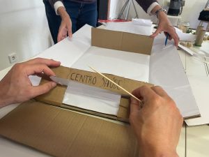 Maquete de uma sala de um centro de saúde